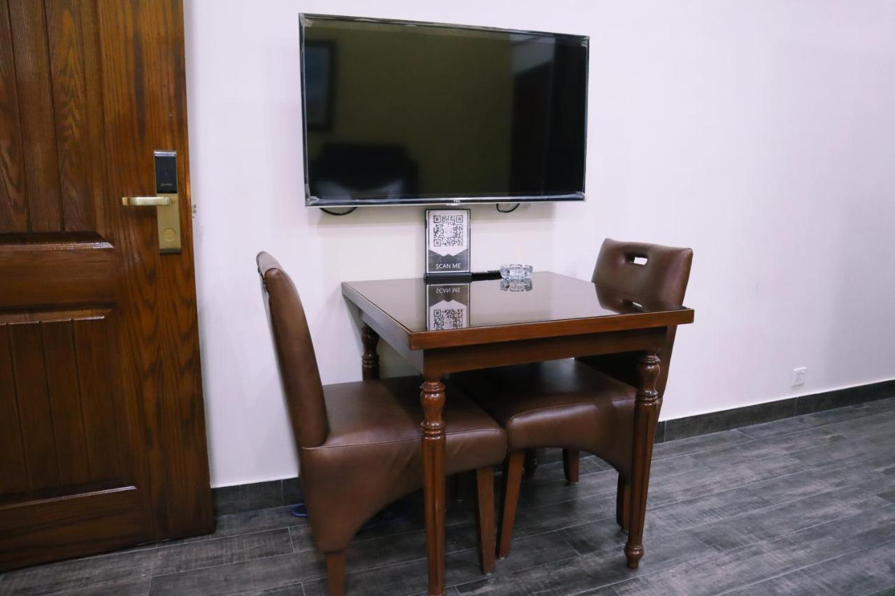 לאהור Hayyat Luxury Hotel Suites מראה חיצוני תמונה